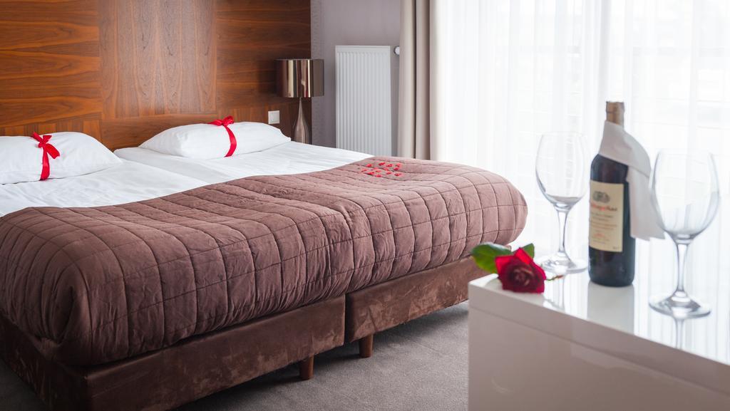 Bazuny Hotel&Spa Kościerzyna Kamer foto
