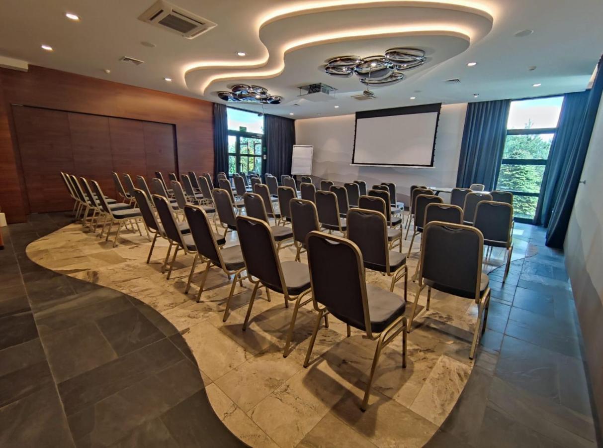 Bazuny Hotel&Spa Kościerzyna Buitenkant foto