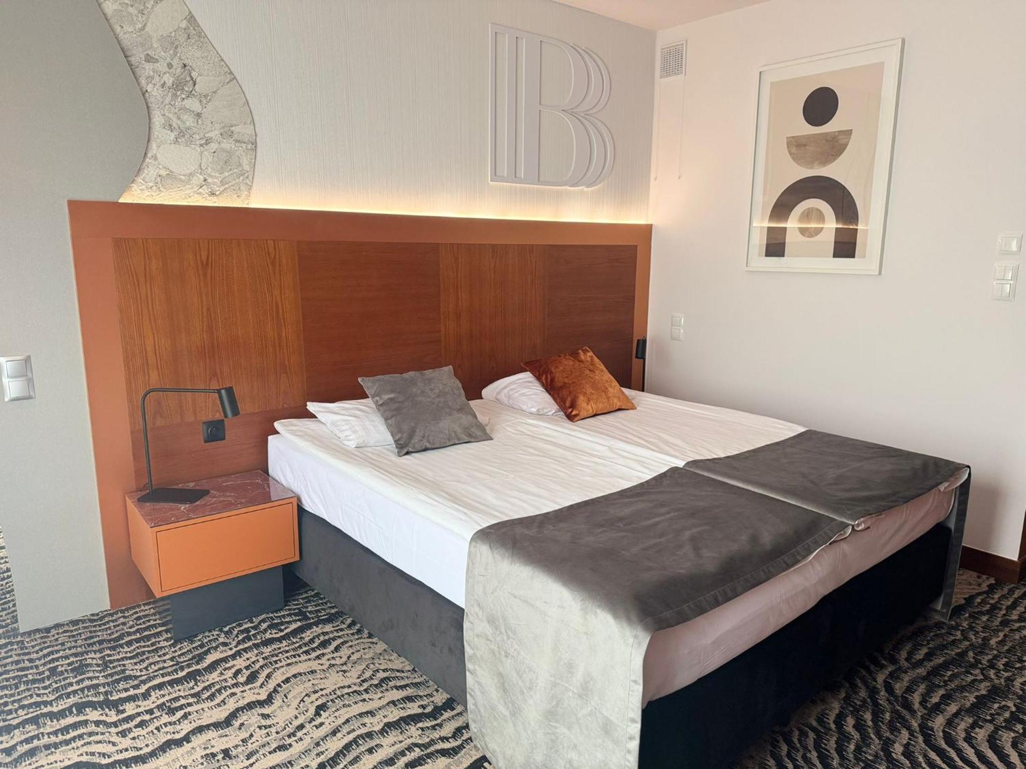 Bazuny Hotel&Spa Kościerzyna Buitenkant foto