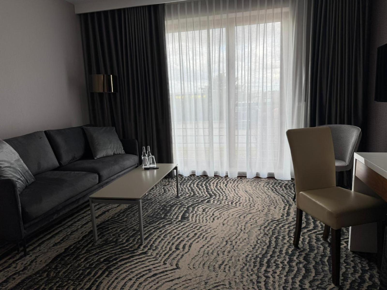Bazuny Hotel&Spa Kościerzyna Buitenkant foto