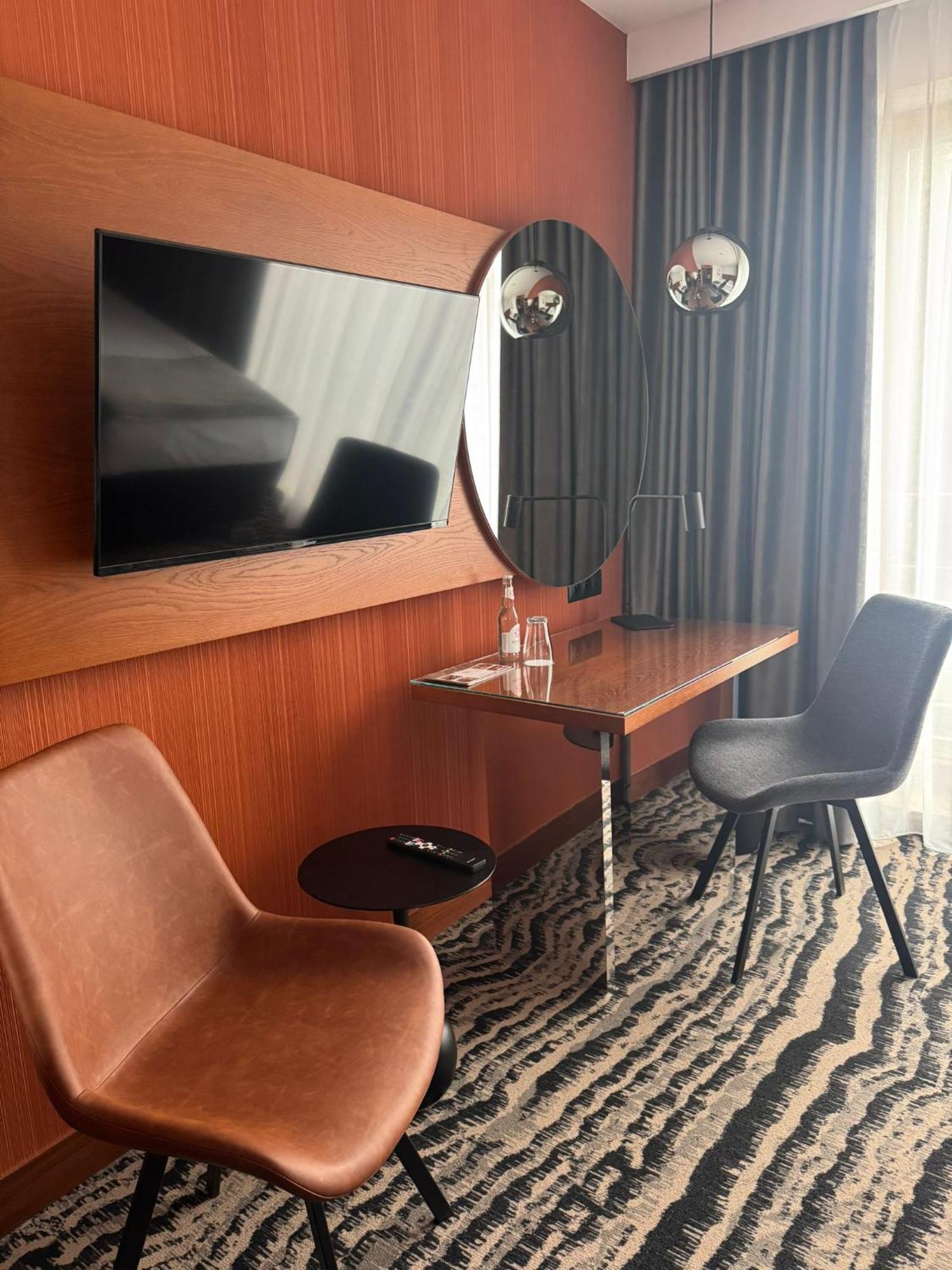 Bazuny Hotel&Spa Kościerzyna Buitenkant foto